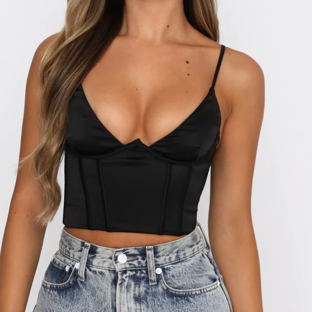 Black bustier